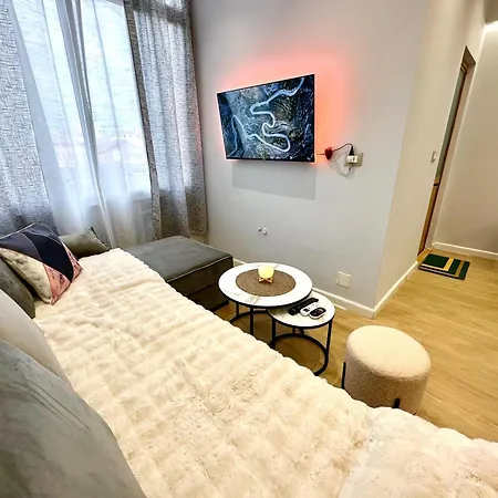 Cityscape Luxe Apartman